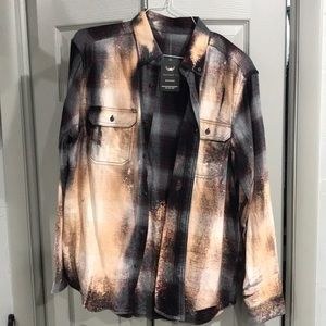 Women’s Distressed Flannel